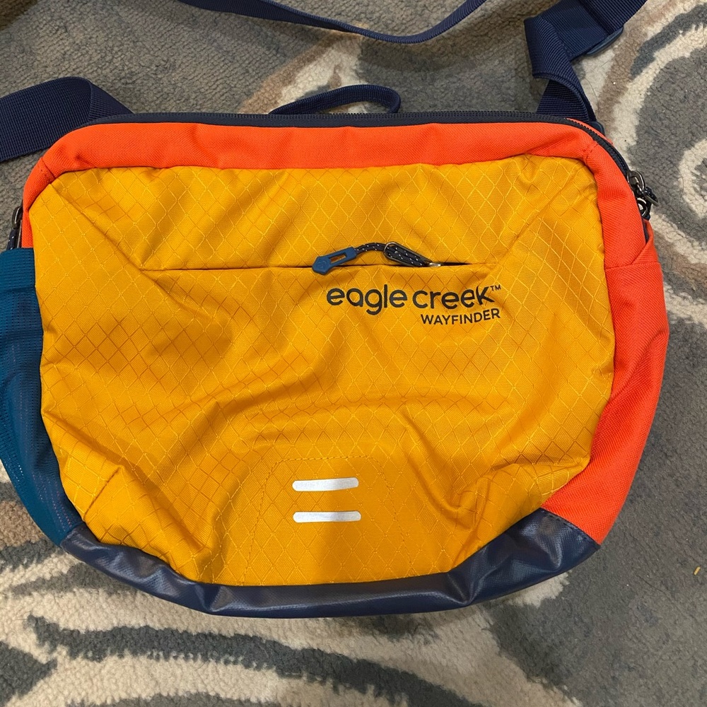 Eagle Creek Wayfinder